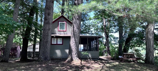Rustic, Pet Friendly Cabin on the Hudson River, Perfect for a Glamping Weekend in the Adirondacks
