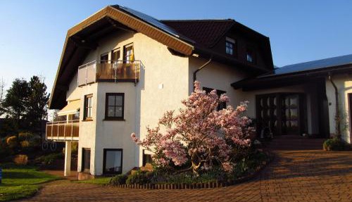 Schmidt`s Eppelborner Ferienwohnung