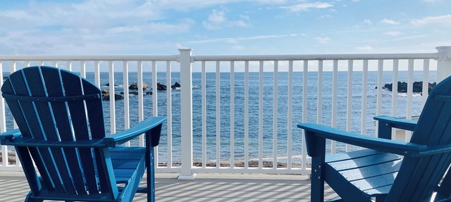 Seaside Serenity Oceanfront Cottage with private beach Perkins Cove New 2025