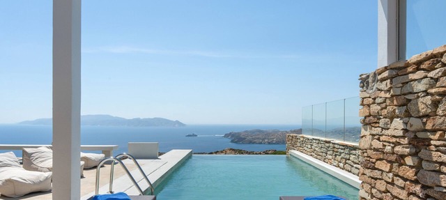 Stemma is a charming stone villa nestled on a hillside above Mylopotas