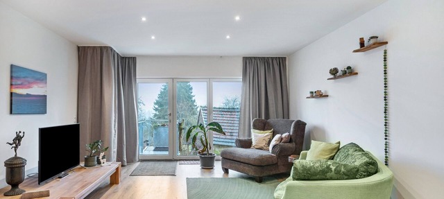 Studio Apartment 'Eifelzauber' with Shared Terrace, Wi-Fi and Air Conditioning