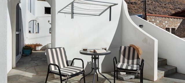 Studio Apartment 'Merichas 7 Irida' with Mountain View, Wi-Fi and Air Conditioning