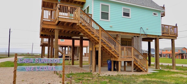 Surfside Villa 4 Balconies to Enjoy Ocean and Bay Views lots of Free Extras Look