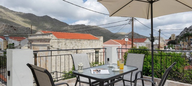 Symi Thea Home Apartment with Sea View, Wi-Fi and Air Conditioning