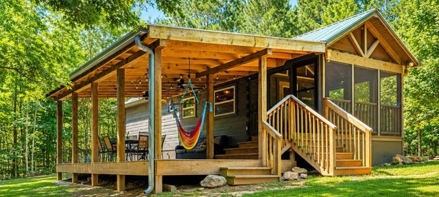 Tiny Home on 26 Private Lake Front Acres