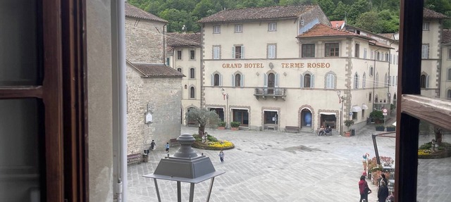 Tranquil 2-Bedroom Apartment in Historic Bagno di Romagna