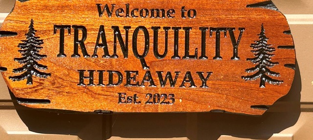 Tranquility Hideaway in the Woods, King Beds, Pets Allowed, Handicap Accessible