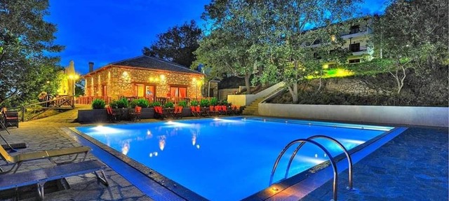 TSIGOURA VERDE RESORT