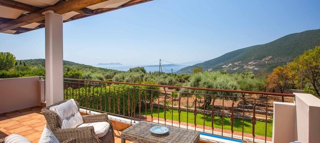 Villa Maria Sivota - Four Bedroom Villa, Sleeps 8