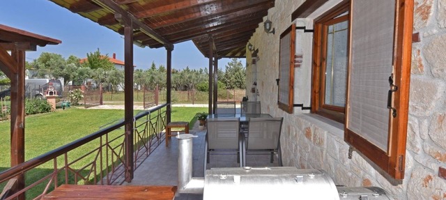 Villa Trifon by RentalsPro