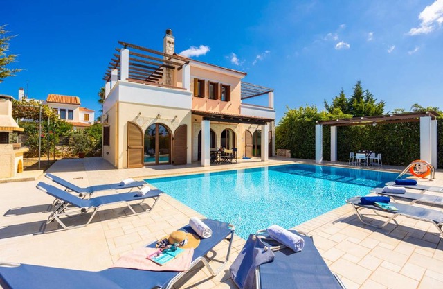 180 m² Villa ∙ 3 bedrooms ∙ 7 guests