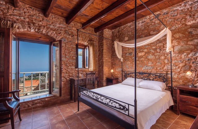 Ariadne villa-Live the real Cretan life!