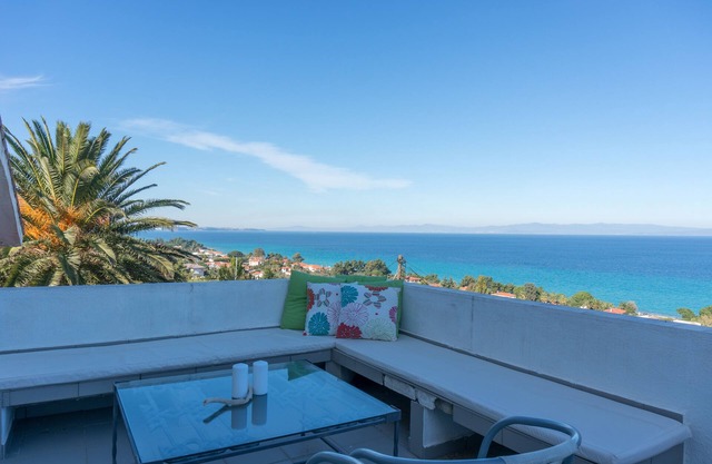 Blue Horizon 3 by JJ Hospitality