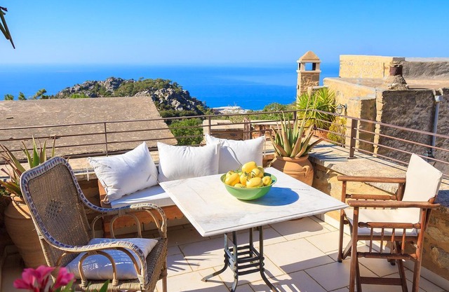 Holiday house Anatoli for 2 - 8 persons with 3 bedrooms - Farmhouse