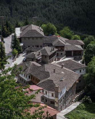 Katogi Averoff Hotel Winery 