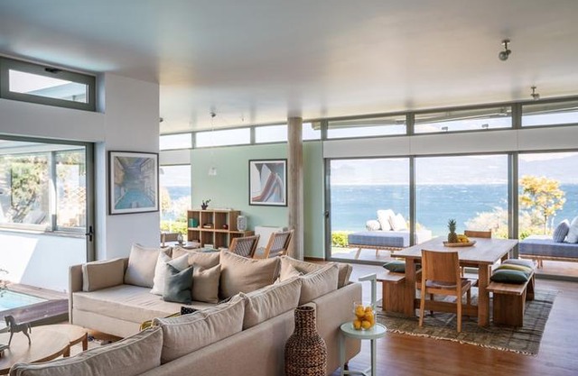 Lefkon Villa By The Sea!