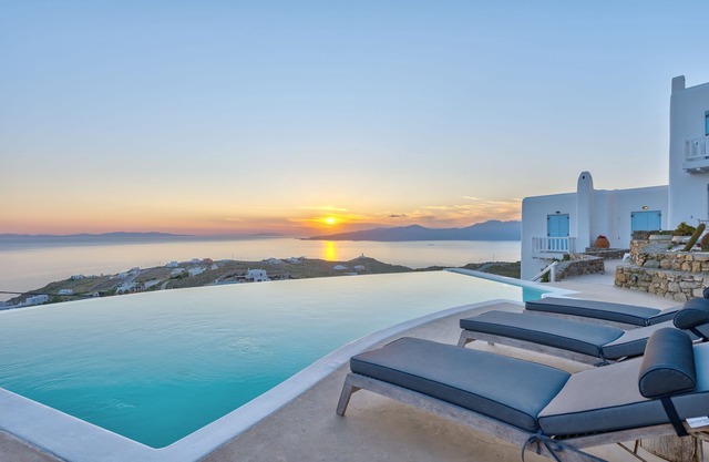 NEW AMAZING SEA VIEW VILLA AQUATA 2 BR Private Pool with hydromassage