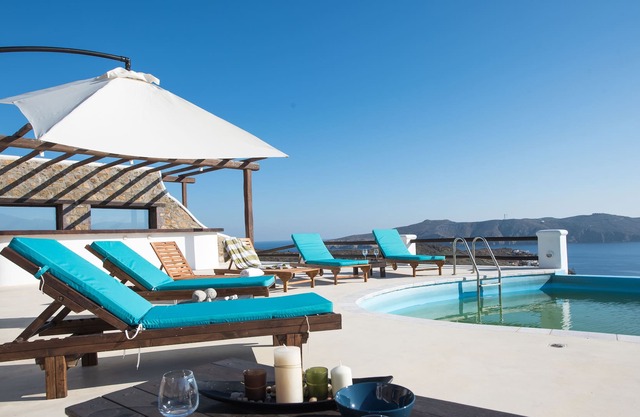 Paradiso Panormos Villa