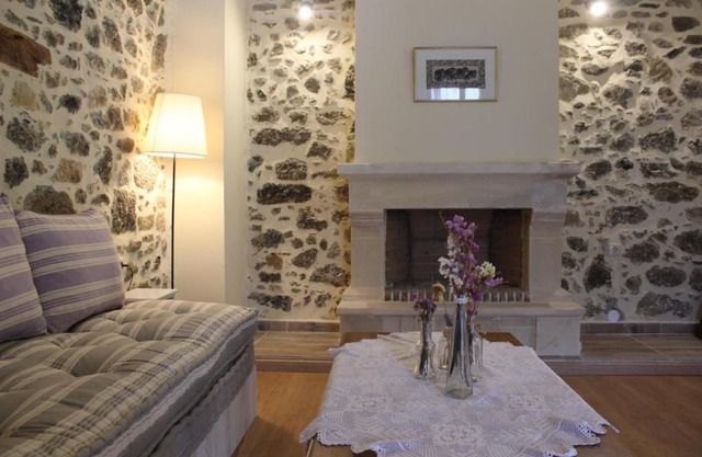 Roes Apartments