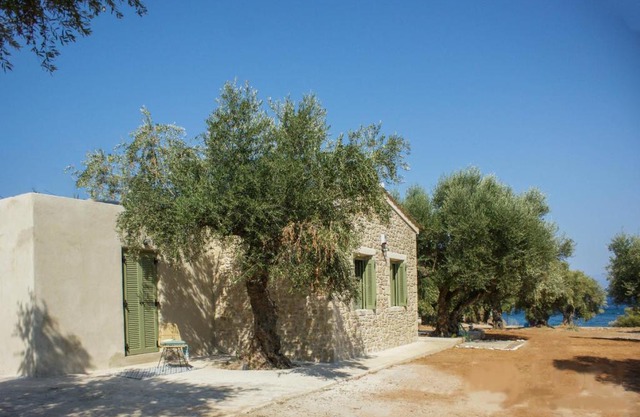 Sea You Soon - Chrani seaside cottage by the beach