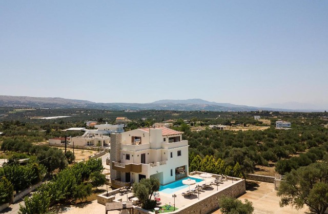 Villa 4 Seasons