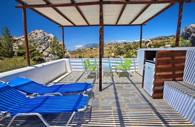 Villa M - Villa with private pool and yard