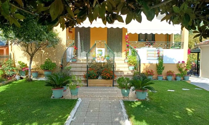 Pyli Apartment | Επικούρεια Κατοικία