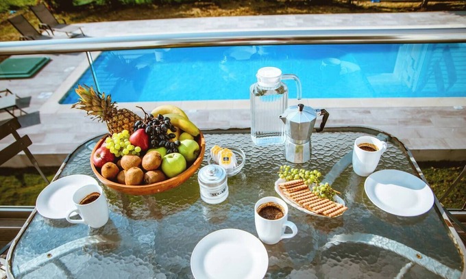 Nopigia Apartment | Πισίνα Υδρομασάζ Σάουνα 200μ από παραλία Κίσσαμος