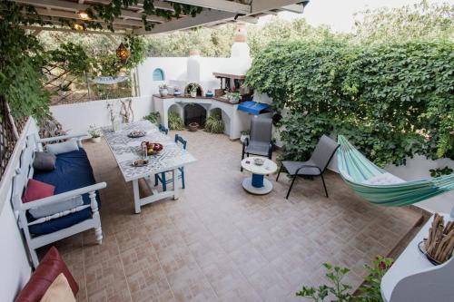Minoa Pediada House | 100 m² House ∙ 2 bedrooms ∙ 5 guests