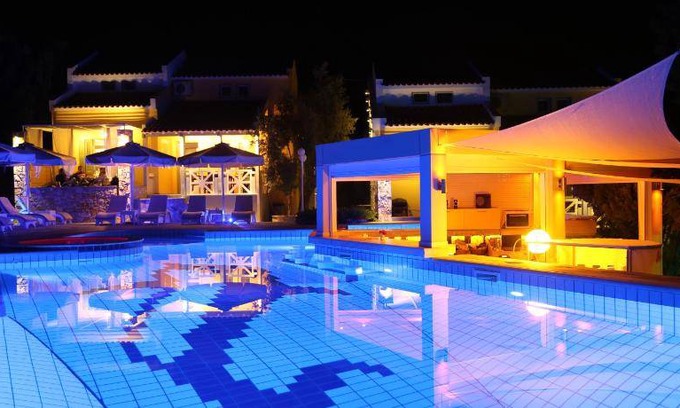 Plomari Apartment | 100 m² Serviced apartment ∙ 3 bedrooms ∙ 9 guests