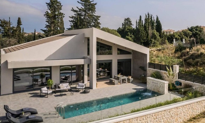 Lakithra Villa | 100 m² Villa ∙ 2 bedrooms ∙ 4 guests