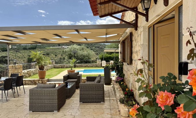 Samonas Villa | 105 m² Villa ∙ 2 bedrooms ∙ 4 guests