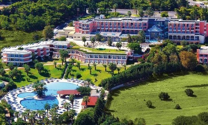 Kallithea Hotel | 108 m² Hotel ∙ 2 bedrooms ∙ 127 guests