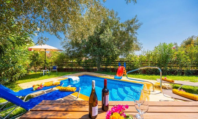 Spartia Villa | 120 m² Villa ∙ 2 bedrooms ∙ 4 guests