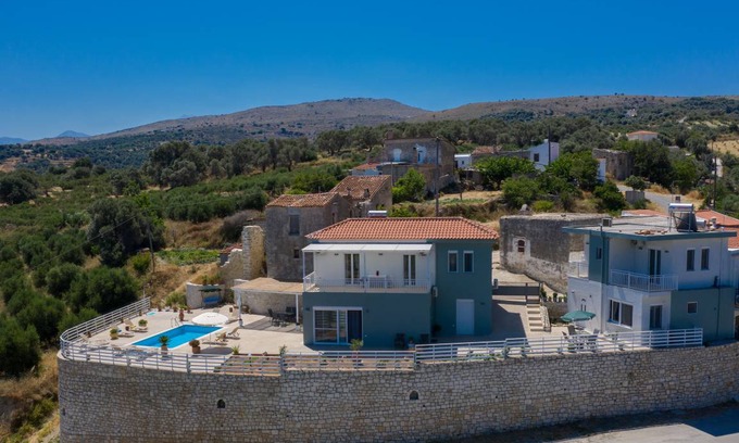 Agia Triada Villa | 120 m² Villa ∙ 3 bedrooms ∙ 6 guests