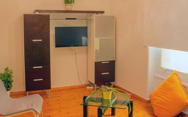 Exarhia Apartment | 130 m² Apartment ∙ 4 bedrooms ∙ 1 guest