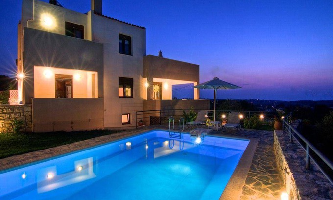 Houdetsi House | 140 m² House ∙ 3 bedrooms ∙ 6 guests