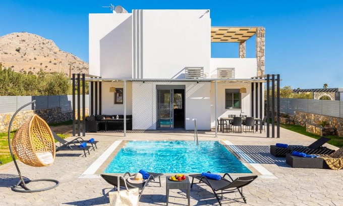 Lardos Villa | 140 m² Villa ∙ 3 bedrooms ∙ 8 guests