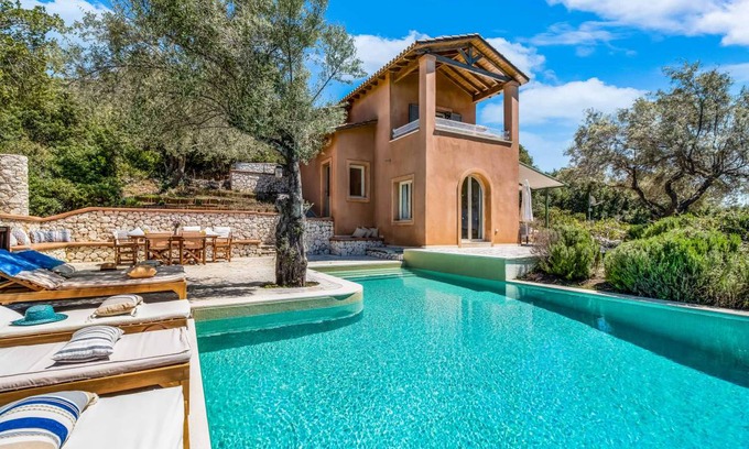 Sivota Villa | 160 m² Villa ∙ 3 bedrooms ∙ 6 guests