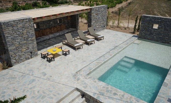 Paros House | 175 m² House ∙ 4 bedrooms ∙ 10 guests