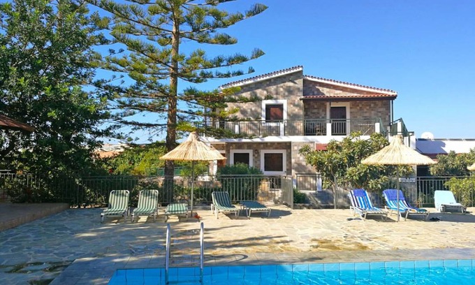 Old Hersonissos Apartment | 20 m² Apartment ∙ 1 bedroom ∙ 3 guests