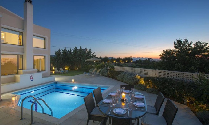 Skouloufia House | 200 m² House ∙ 3 bedrooms ∙ 6 guests