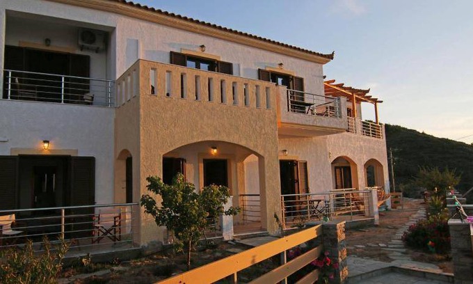 Armenistis Apartment | 25 m² Serviced apartment ∙ 5 guests