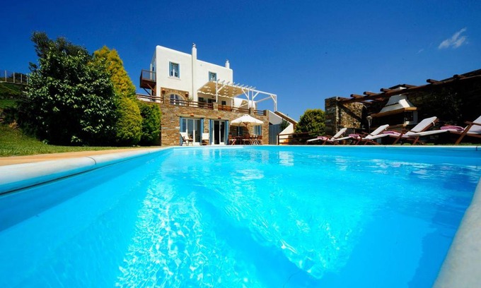 Kato Fellos House | 290 m² House ∙ 4 bedrooms ∙ 8 guests
