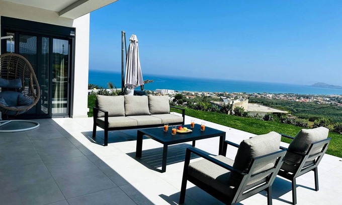 Maleme Villa | 300 m² Villa ∙ 8 bedrooms ∙ 20 guests