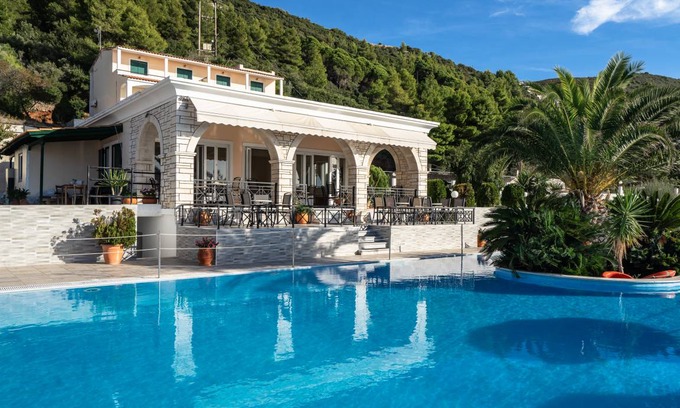Agios Nikitas Apartment | 33 m² Studio flat ∙ 1 bedroom ∙ 3 guests