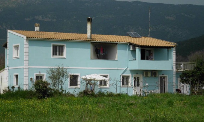 Doukades Apartment | 40 m² Apartment ∙ 2 bedrooms ∙ 5 guests