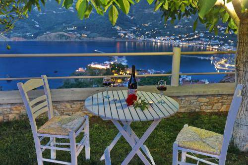 Skopelos Apartment | 40 m² Apartment ∙ 4 guests