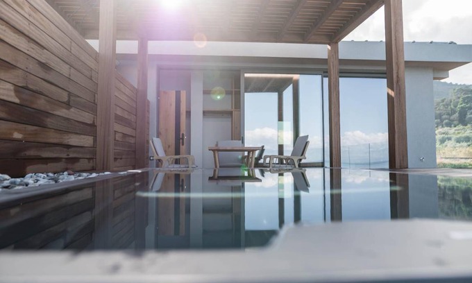 Egira Hotel | 42 m² Hotel ∙ 8 guests
