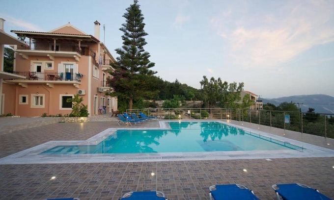 Mesovounia Hotel | 45 m² Hotel ∙ 127 guests